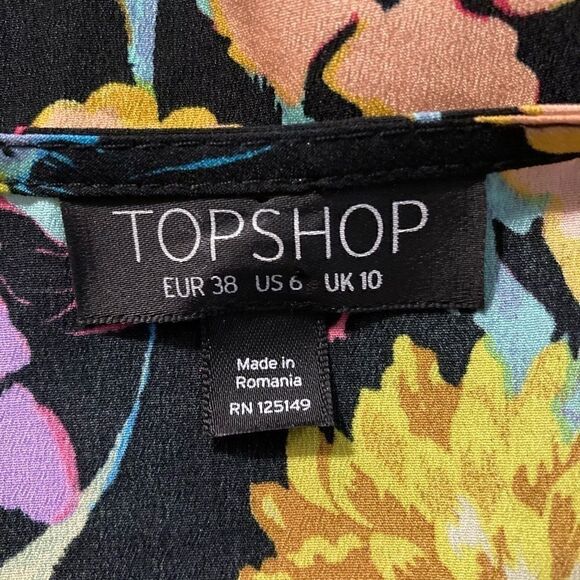 Topshop Floral Silk Wrap Top Size 6 Black with Floral Print - Picture 7 of 10